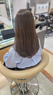 レイヤーカット×アースカラー