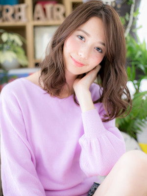 バレイヤージュ外国人風小顔抜け感セミディ　グレージュアッシュ