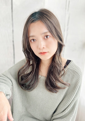 20代30代40代　艶髪レイヤーロング