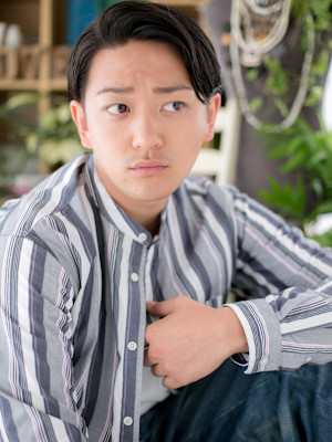 トレンドフェードカット七三ウェットショート　前髪パーマ