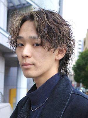 センターパートメンズウルフ/ハイライト