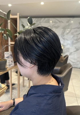 軽めハンサムショート