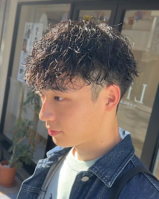 王道ツイストスパイラルパーマ！メンズヘア