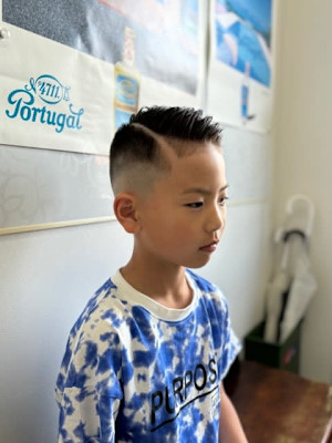 キッズカット　フェード×ライン