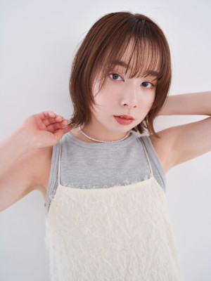 【tetote三宮】顔周りレイヤーカット/ニュアンスカラー