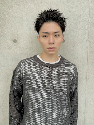 アップバング束感ショートツーブロックスキンフェードハイライト