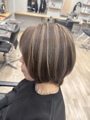 白髪ぼかし/ハイライトカラー/カラー/透明感/ハイライト