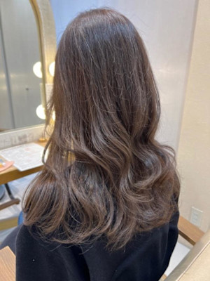 ［chii］艶オリーブグレージュ