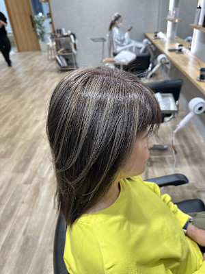 白髪ぼかし/ハイライトカラー/カラー/透明感/ハイライト