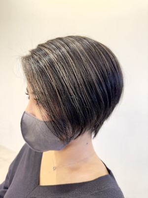 白髪ぼかし/ハイライトカラー/カラー/透明感/ハイライト