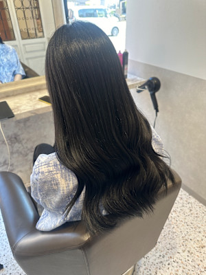 透明感ブルーブラック