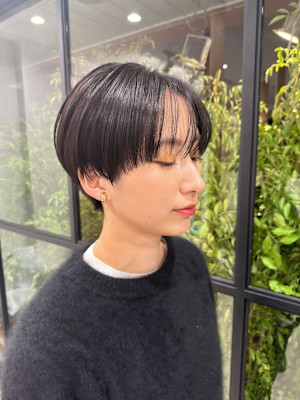 20代/30代/マッシュ/ショート/シースルー/黒髪