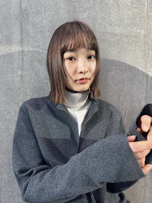 ベージュカラー