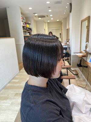 姫カットカールセミディシアーカラー