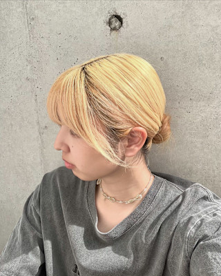 ベージュカラー