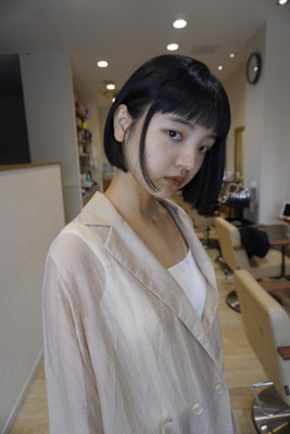 姫カットカールセミディシアーカラー