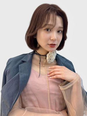 20代30代40代ストレートアッシュベージュ髪質改善大人ボブ