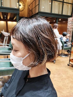 クセ活かしミニボブ