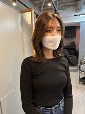 大人セミロング×ブリーチなしオレンジカラー