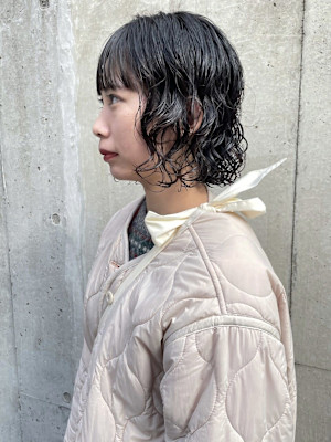 黒髪ボブニュアンスパーマ福岡天神美容室