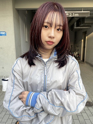 レイヤーレッドブラウン福岡天神美容室　横田　葵