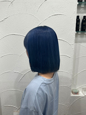 ネイビーブルー