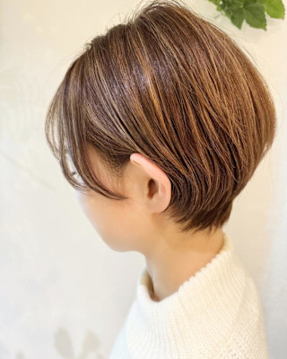 〜大人女性の耳掛けショートスタイル〜