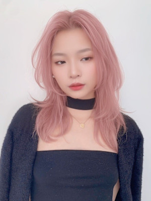 レイヤーロング美髪くびれワンカールペールピンク