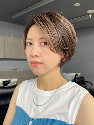 大人丸みショートスタイル