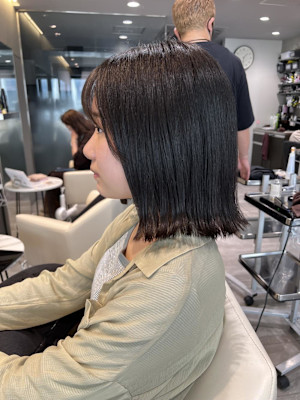 姫カットカールセミディシアーカラー