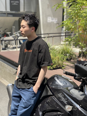 ウルフアッシュブラックカルマパーマベリーショート