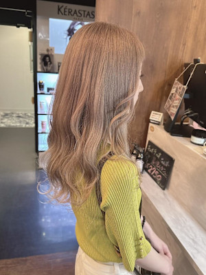 ミルクティーベージュ