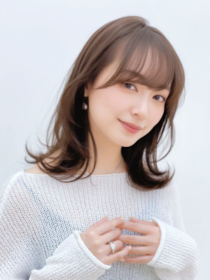 レイヤーロング美髪くびれワンカールシルキーグレージュ