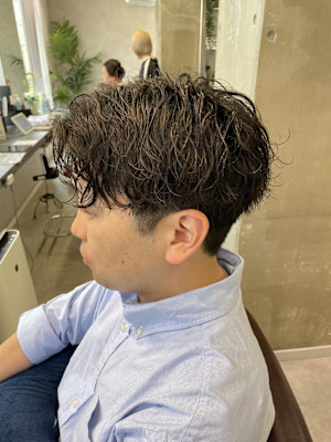 miu&宇都宮良太　メンズ波巻きパーマ