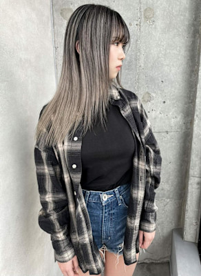 ★プラチナシルバー系エアタッチバレイヤージュ★