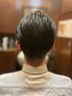 2ブロックパートスタイル　理容室　五反田　床屋