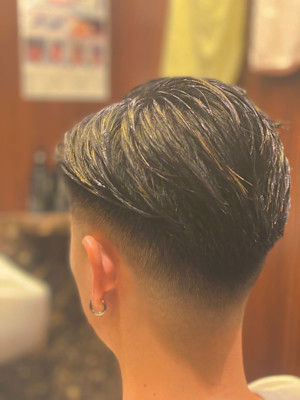 ２ブロフェード【五反田】＜理容室＞