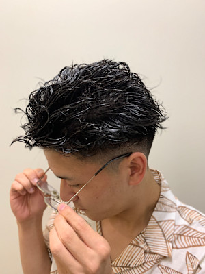 ワイルドオールバックパーマ