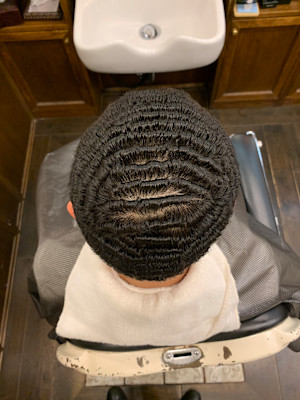 パンチパーマ(途中)《五反田／理容室/バーバー/ビジネス》