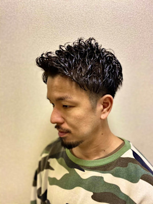 ツーブロ前上げパーマ