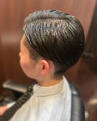 2ブロックパートスタイル　理容室　五反田　床屋