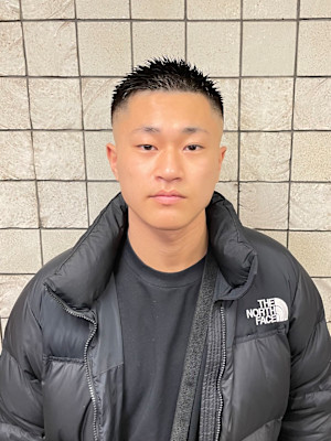 オトナのお洒落ボウズスキンフェード