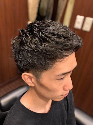 形状記憶パーマ《五反田／理容室/バーバー/ビジネス》