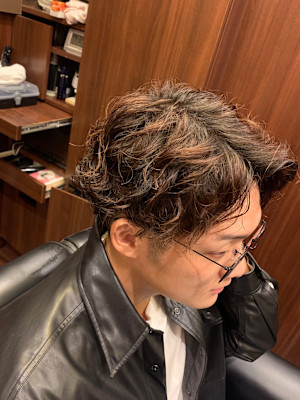 セクシースパイラルパーマ《五反田／理容室/バーバー/ビジネス