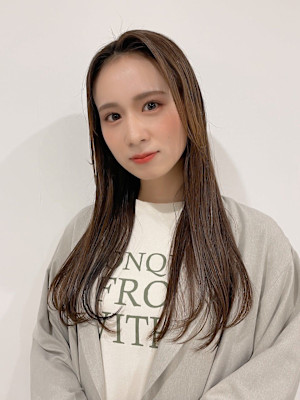 艶髪うるさらロングヘアスタイル