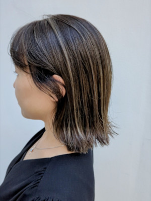 バレイヤージュ風♪ハイライトカラー×外ハネボブ【我孫子】