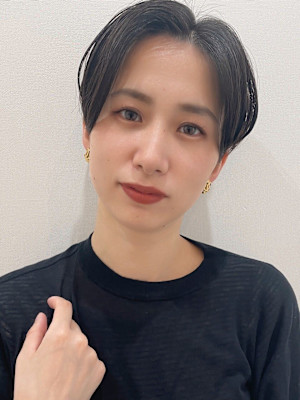 センターパートベリーショート