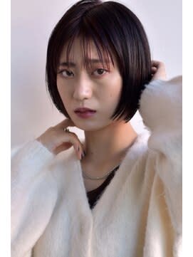 ease et motion×ショートボブ