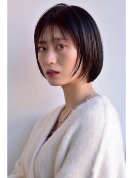 ease et motion×ショート　ボブ