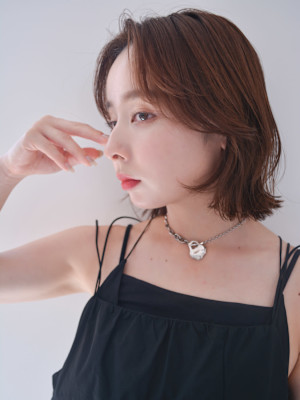 【tetote六甲道】レイヤーカット/ウエットヘア